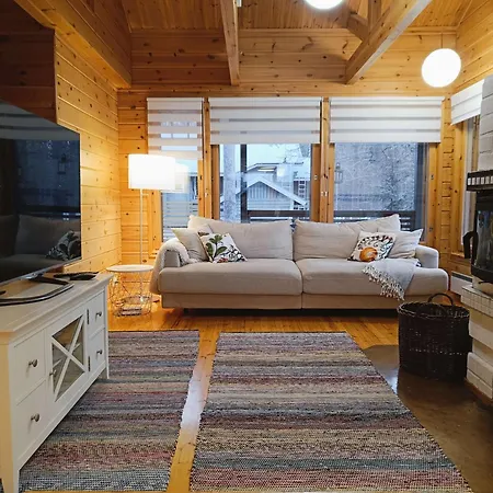 Varpu Syote