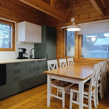Varpu Chalet Syote